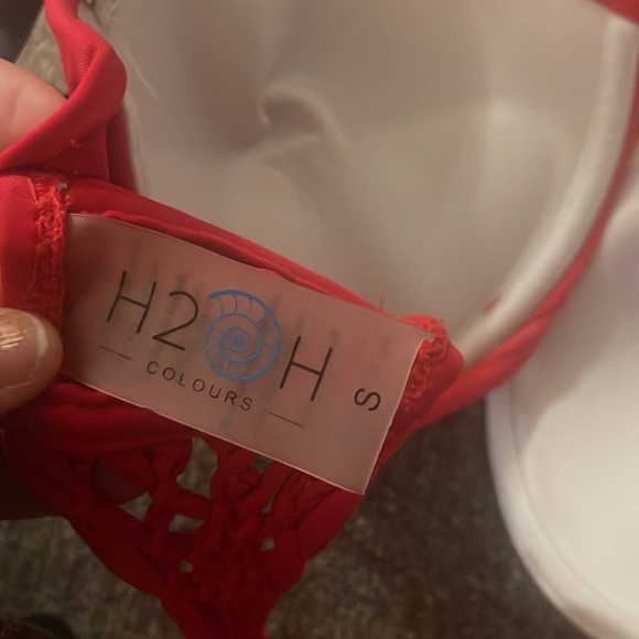 🍀5/$25🍀H2H Colours red bikini small - Picture 4 of 5